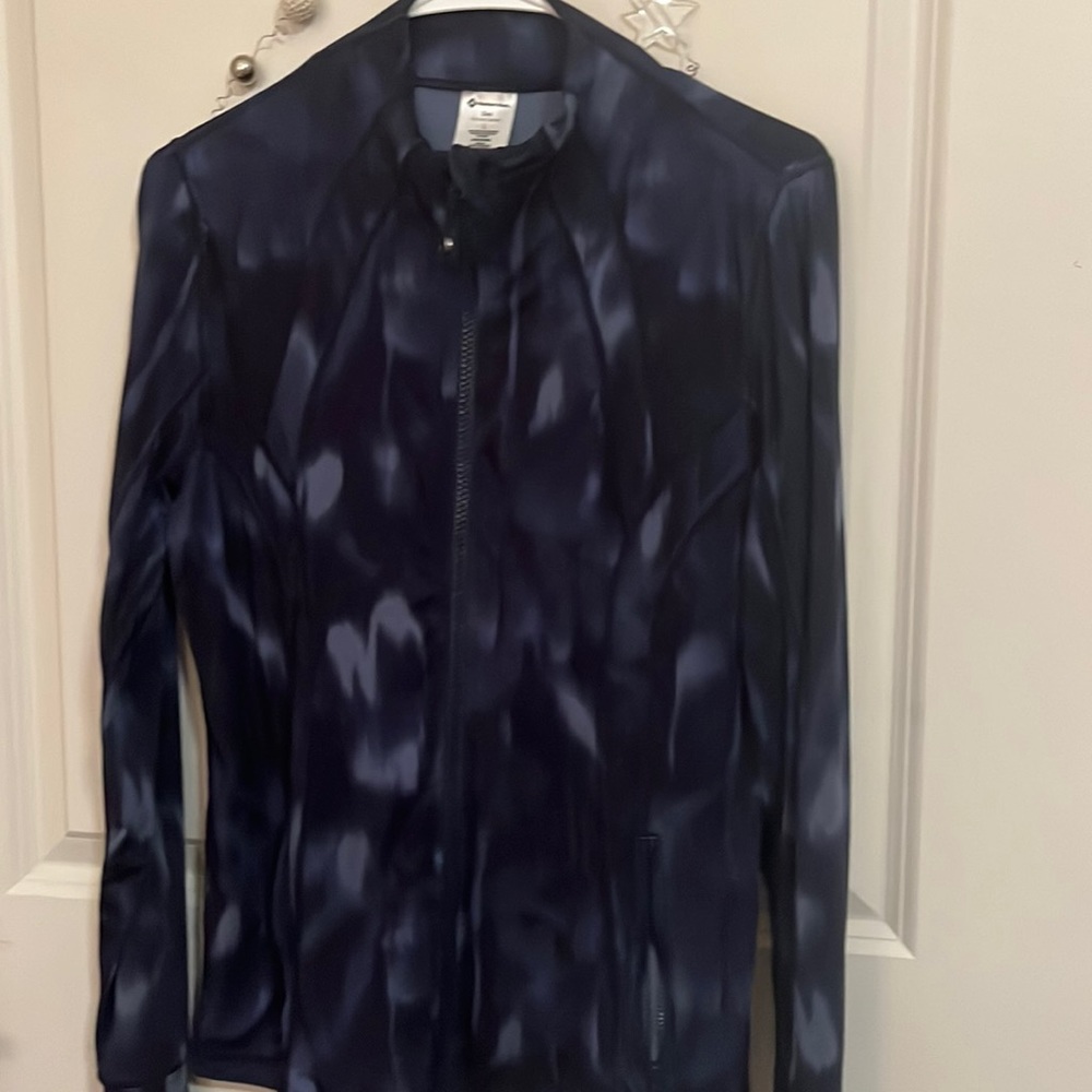Workout jacket, Zen by makers mark, size large.
